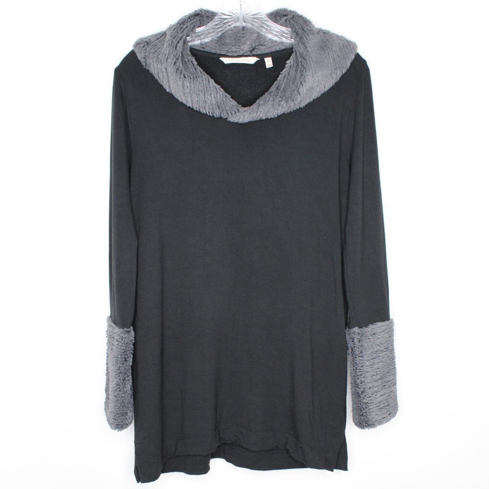 Soft Surrounding Black Tunic with Gray furry collar and cuffs